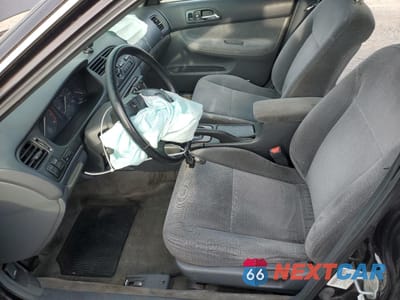 Zdjęcie 7 z 12 samochodu: 1997 HONDA ACCORD SE VIN:1HGCD5609VA041204 - miniatura