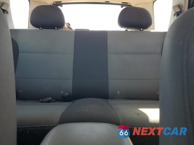 Zdjęcie 10 z 15 samochodu: 2003 FORD ESCAPE XLS VIN:1FMYU92143KA00833 - miniatura