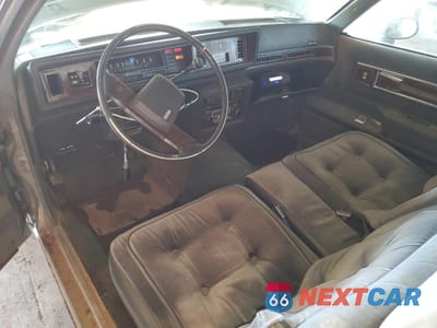 Zdjęcie 8 z 14 samochodu: 1983 OLDSMOBILE CUTLASS SUPREME BROUGHAM VIN:1G3AM47A2DM314679 - miniatura