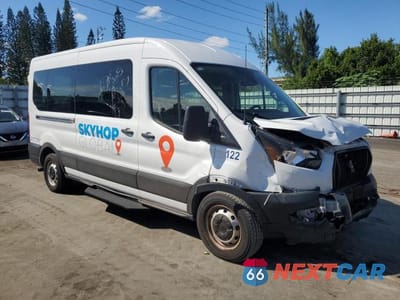 Czwarte zdjęcie samochodu z boku: 2023 FORD TRANSIT T-350 VIN:1FBAX2C88PKB49157 - miniatura