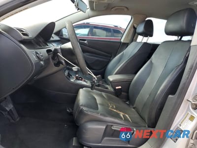 Zdjęcie 7 z 13 samochodu: 2007 VOLKSWAGEN PASSAT VIN:WVWJK73C57P008142 - miniatura