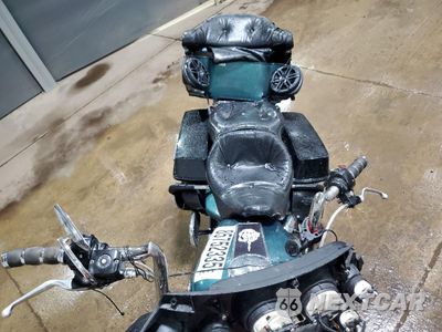 Piąte zdjęcie samochodu w środku: 2000 HARLEY-DAVIDSON FLHTCUI VIN:1HD1FCW18YY652252 - miniatura