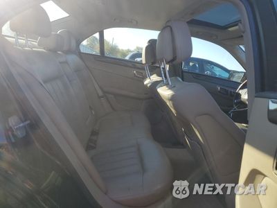 Zdjęcie 10 z 13 samochodu: 2010 MERCEDES-BENZ E 550 4MATIC VIN:WDDHF9AB4AA079731 - miniatura