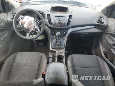 Zdjęcie 8 z 13 samochodu: 2013 FORD ESCAPE S VIN:1FMCU0F70DUB78054 - miniatura