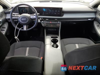 Zdjęcie 8 z 13 samochodu: 2025 HYUNDAI SONATA HYBRID VIN:KMHL34JJ2SA103870 - miniatura
