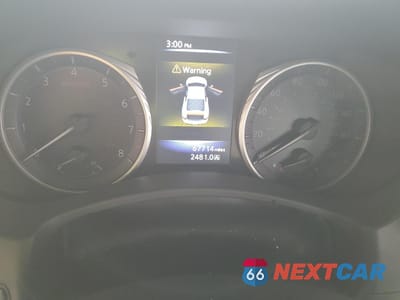 Zdjęcie 9 z 14 samochodu: 2017 INFINITI Q60 BASE VIN:JN1CV7EL4HM321122 - miniatura