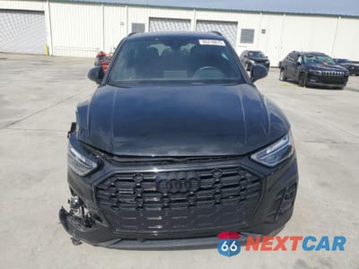 Piąte zdjęcie samochodu w środku: 2024 AUDI Q5 PREMIUM 45 VIN:WA1GAAFY6R2106625 - miniatura