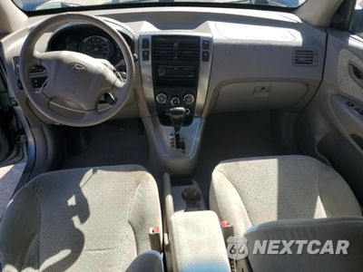 Zdjęcie 8 z 13 samochodu: 2005 HYUNDAI TUCSON GLS VIN:KM8JN12D95U212791 - miniatura