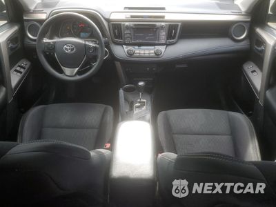 Zdjęcie 8 z 14 samochodu: 2015 TOYOTA RAV4 XLE VIN:2T3RFREV1FW231539 - miniatura