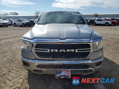 Piąte zdjęcie samochodu w środku: 2021 RAM 1500 BIG HORN/LONE STAR VIN:1C6RRFBG0MN784321 - miniatura