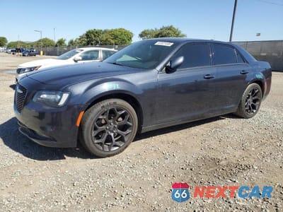 2019 CHRYSLER 300 S 2C3CCABG2KH555524 - główne zdjęcie licytacji z USA - miniatura