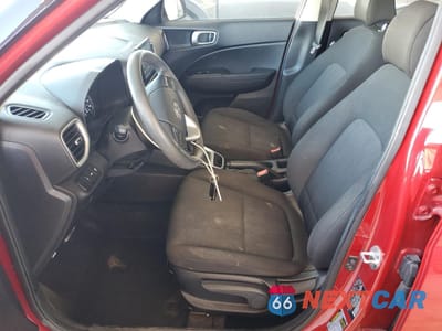 Zdjęcie 7 z 13 samochodu: 2021 HYUNDAI VENUE SE VIN:KMHRB8A39MU065688 - miniatura