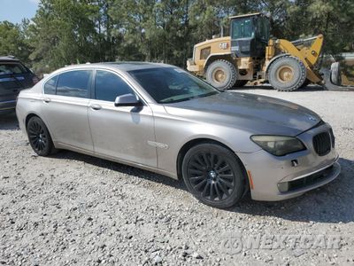 Czwarte zdjęcie samochodu z boku: 2010 BMW 750 LI VIN:WBAKB8C56ACY62984 - miniatura