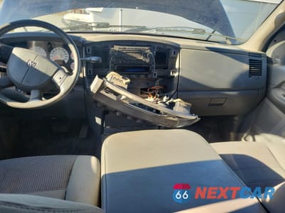 Zdjęcie 8 z 12 samochodu: 2008 DODGE RAM 3500 ST VIN:3D3MX48A48G181152 - miniatura