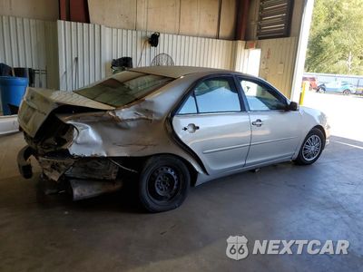 Trzecie zdjęcie samochodu z tyłu: 2003 TOYOTA CAMRY LE VIN:4T1BE32K93U655373 - miniatura