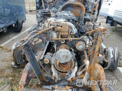 Zdjęcie 13 z 20 samochodu: 2016 FREIGHTLINER CASCADIA 125 SEMI TRUCK VIN:1FUJGLD52GLGD7415 - miniatura