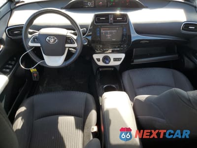 Zdjęcie 8 z 14 samochodu: 2018 TOYOTA PRIUS PRIME VIN:JTDKARFP0J3097148 - miniatura