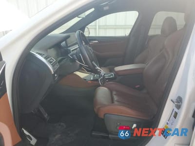 Zdjęcie 7 z 13 samochodu: 2023 BMW X4 M VIN:5YM23EC06P9P53473 - miniatura