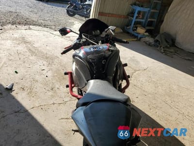 Zdjęcie 6 z 9 samochodu: 2023 KAWASAKI ZX636 K VIN:JKBZXJH16PA015408 - miniatura