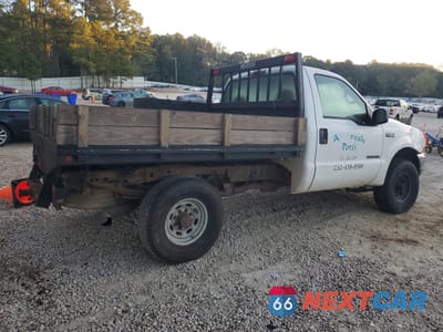 Trzecie zdjęcie samochodu z tyłu: 2002 FORD F250 SUPER DUTY VIN:1FTNF21F32EA92309 - miniatura