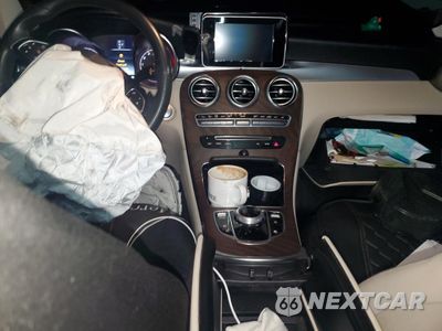 Zdjęcie 8 z 12 samochodu: 2019 MERCEDES-BENZ GLC 300 4MATIC VIN:WDC0G4KB7KV168431 - miniatura