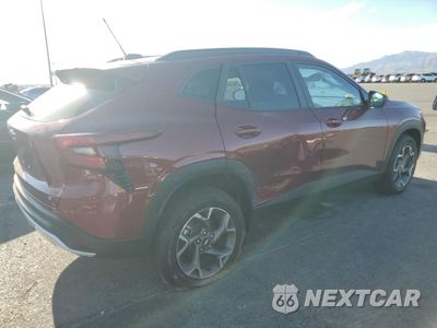 Trzecie zdjęcie samochodu z tyłu: 2025 CHEVROLET TRAX 1LT VIN:KL77LHEPXSC224417 - miniatura