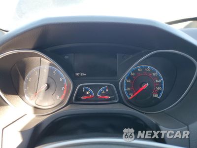 Zdjęcie 9 z 14 samochodu: 2017 FORD FOCUS RS VIN:WF0DP3TH3H4122255 - miniatura