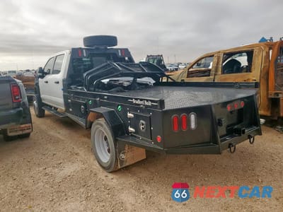 Drugie zdjęcie samochodu z przodu: 2024 FORD F450 SUPER DUTY VIN:1FD0W4HT2REF93084 - miniatura