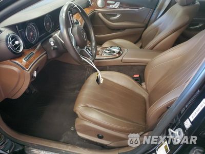 Zdjęcie 7 z 14 samochodu: 2019 MERCEDES-BENZ E 300 4MATIC VIN:WDDZF4KB6KA657156 - miniatura