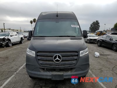 Piąte zdjęcie samochodu w środku: 2024 MERCEDES-BENZ SPRINTER 2500 VIN:W1Y4NBHY1RT176913 - miniatura