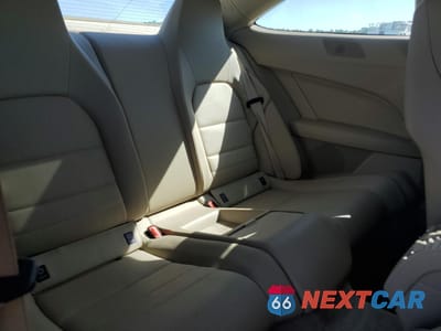 Zdjęcie 10 z 14 samochodu: 2013 MERCEDES-BENZ C 250 VIN:WDDGJ4HB1DG077729 - miniatura