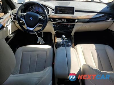 Zdjęcie 8 z 12 samochodu: 2017 BMW X5 XDR40E VIN:5UXKT0C51H0S80402 - miniatura