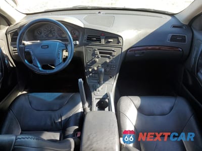 Zdjęcie 8 z 12 samochodu: 2002 VOLVO V70 XC VIN:YV1SZ58D021068728 - miniatura