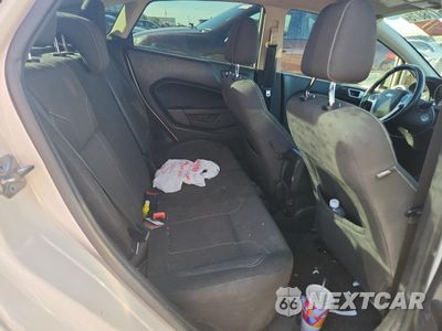 Zdjęcie 10 z 13 samochodu: 2016 FORD FIESTA SE VIN:3FADP4BJ7GM199894 - miniatura