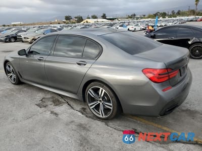 Drugie zdjęcie samochodu z przodu: 2017 BMW 740 I VIN:WBA7E2C59HG740424 - miniatura