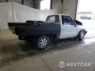 Trzecie zdjęcie samochodu z tyłu: 1988 TOYOTA PICKUP 1/2 TON RN50 VIN:JT4RN50A4J5168548 - miniatura