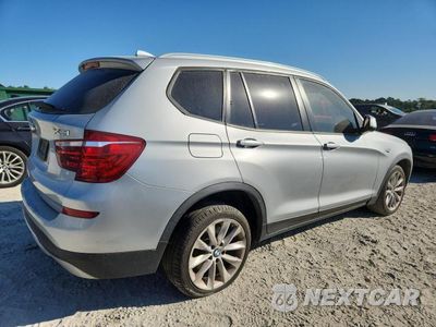 Trzecie zdjęcie samochodu z tyłu: 2017 BMW X3 SDRIVE28I VIN:5UXWZ7C37H0V92408 - miniatura