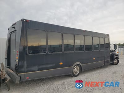 Czwarte zdjęcie samochodu z boku: 2007 GMC C5500 C5V042 VIN:1GDE5V1987F422313 - miniatura