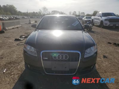 Piąte zdjęcie samochodu w środku: 2008 AUDI A4 2.0T VIN:WAUAF78EX8A116384 - miniatura