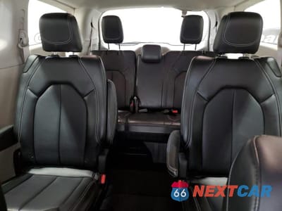 Zdjęcie 10 z 13 samochodu: 2024 CHRYSLER PACIFICA TOURING L VIN:2C4RC1BG7RR159406 - miniatura