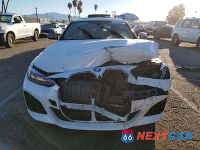 Piąte zdjęcie samochodu w środku: 2022 BMW M440XI GRAN COUPE VIN:WBA13AW04NFM24131 - miniatura