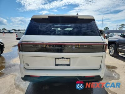 Zdjęcie 6 z 12 samochodu: 2025 LINCOLN NAVIGATOR L RESERVE VIN:5LMJJ3LGXSEL12207 - miniatura