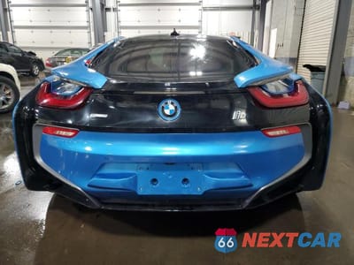 Zdjęcie 6 z 13 samochodu: 2016 BMW I8 VIN:WBY2Z2C54GV674925 - miniatura
