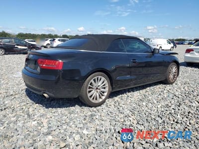 Trzecie zdjęcie samochodu z tyłu: 2011 AUDI A5 PREMIUM PLUS VIN:WAULFAFH7BN003639 - miniatura