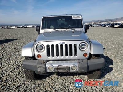 Piąte zdjęcie samochodu w środku: 2008 JEEP WRANGLER UNLIMITED SAHARA VIN:1J8GA59178L506786 - miniatura