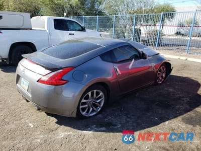 Trzecie zdjęcie samochodu z tyłu: 2014 NISSAN 370Z BASE VIN:JN1AZ4EH6EM630740 - miniatura