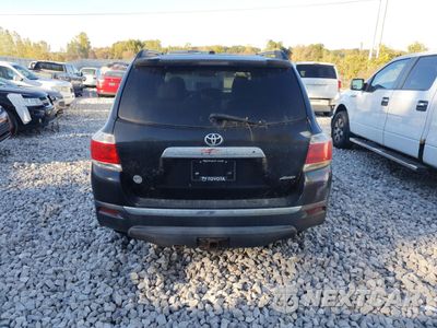 Zdjęcie 6 z 13 samochodu: 2013 TOYOTA HIGHLANDER LIMITED VIN:5TDDK3EH1DS265010 - miniatura