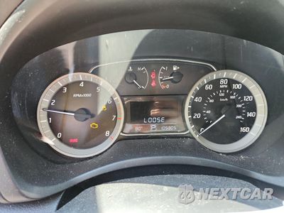 Zdjęcie 9 z 12 samochodu: 2015 NISSAN SENTRA S VIN:3N1AB7AP5FL676302 - miniatura