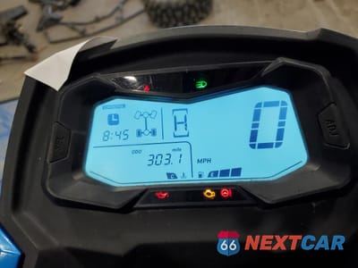Zdjęcie 8 z 11 samochodu: 2022 CFMOTO CFORCE 800 XC VIN:LCELVYZ89N6002453 - miniatura