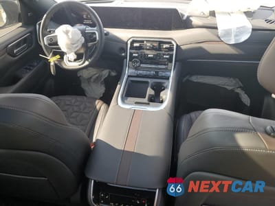 Zdjęcie 8 z 13 samochodu: 2025 NISSAN ARMADA PLATINUM VIN:JN8AY3EB2S9101133 - miniatura